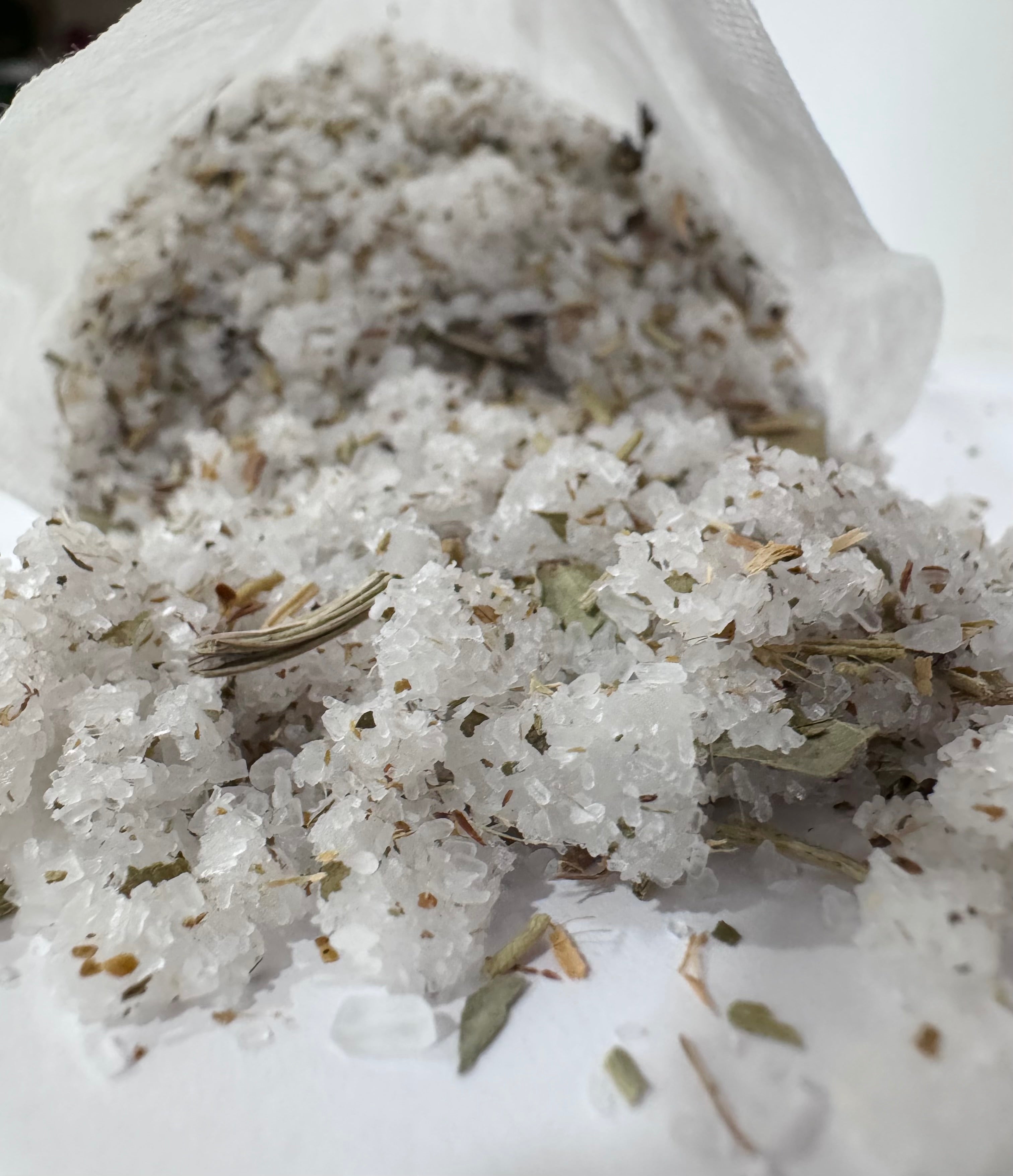 Whisper Cove Botanical Bath Tea